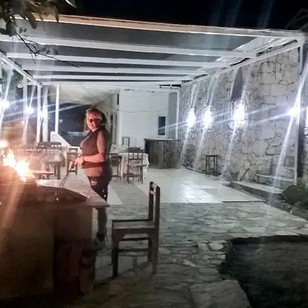 אכסניה Ali Baba *