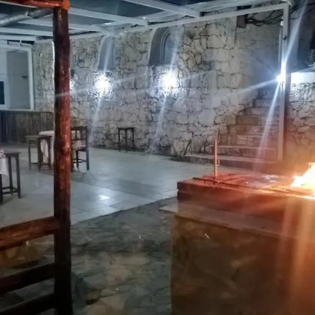 אכסניה Ali Baba פטארה